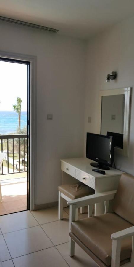 Simos Magic Beach Hotel Apts Ayia Napa Exterior foto
