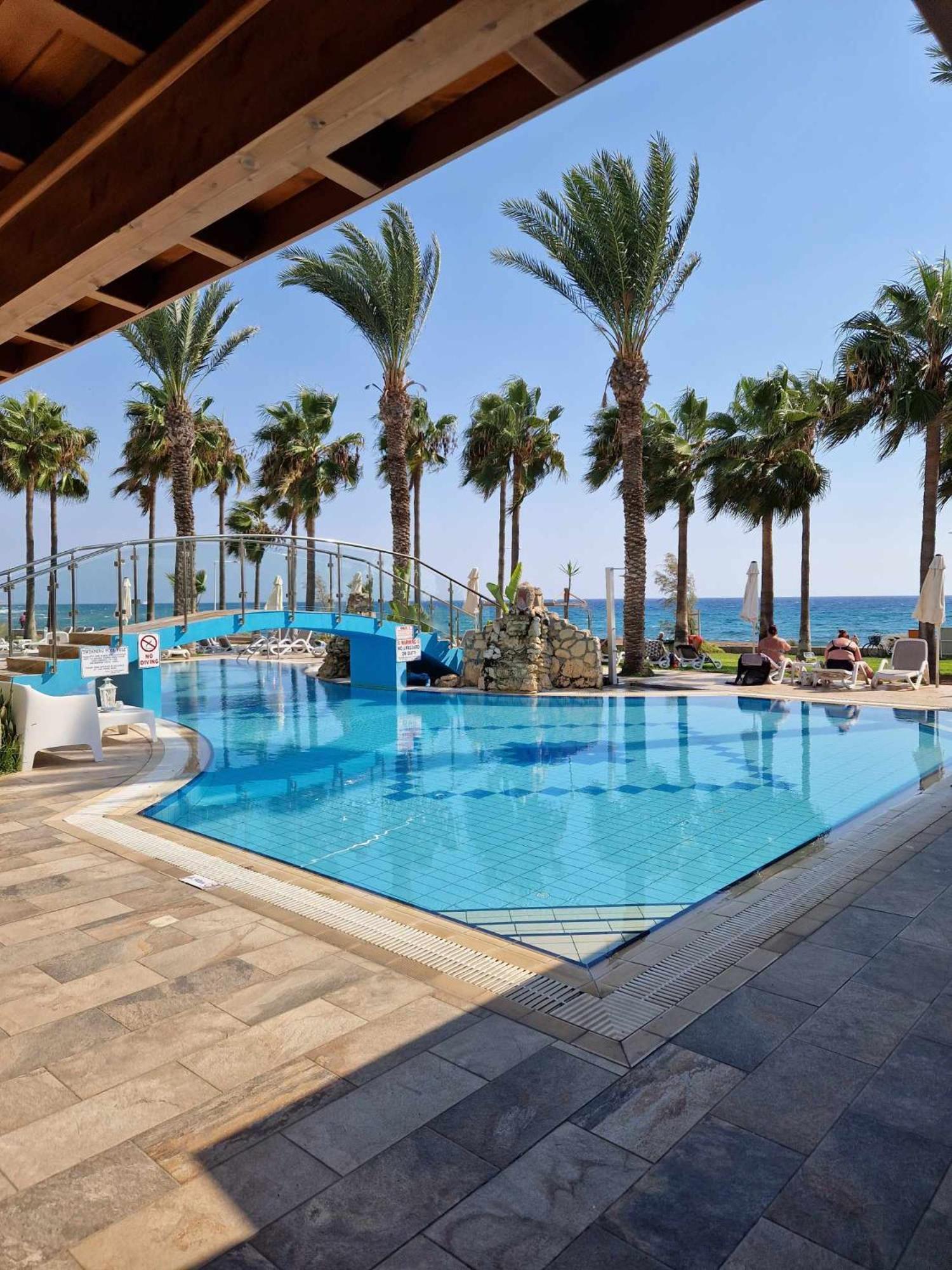 Simos Magic Beach Hotel Apts Ayia Napa Exterior foto