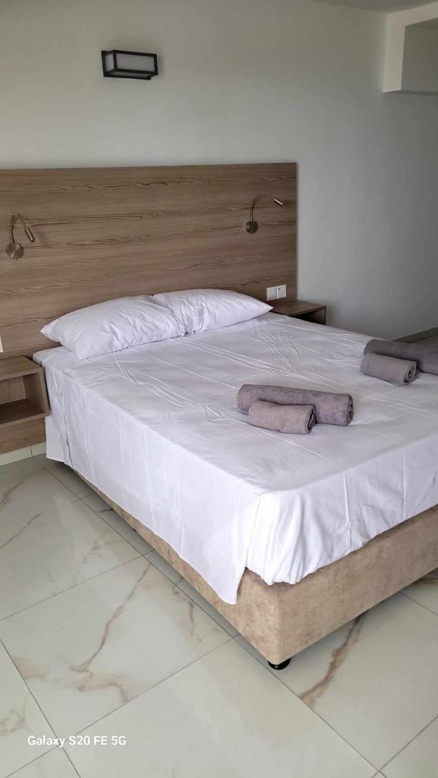 Simos Magic Beach Hotel Apts Ayia Napa Exterior foto