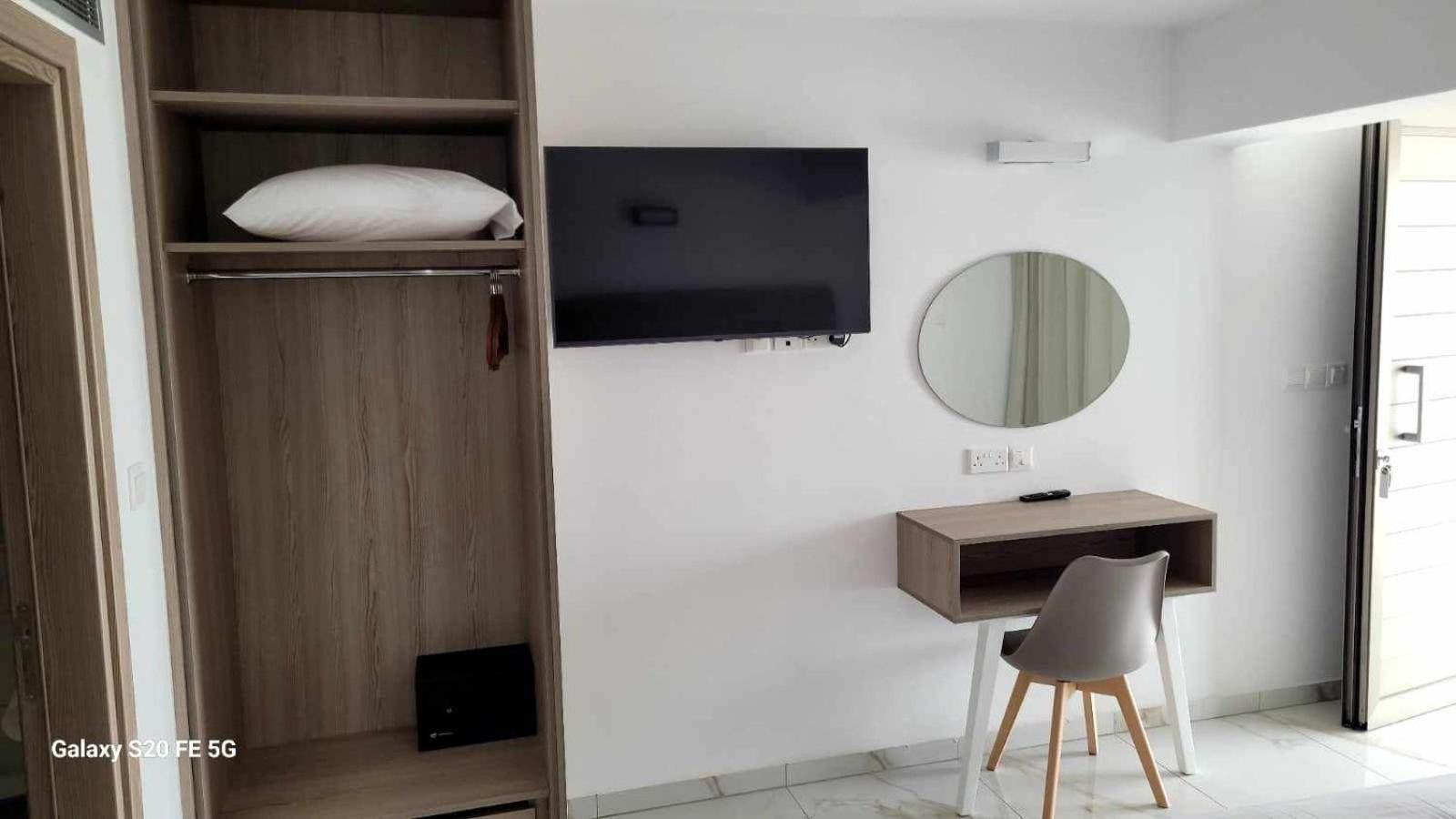 Simos Magic Beach Hotel Apts Ayia Napa Exterior foto