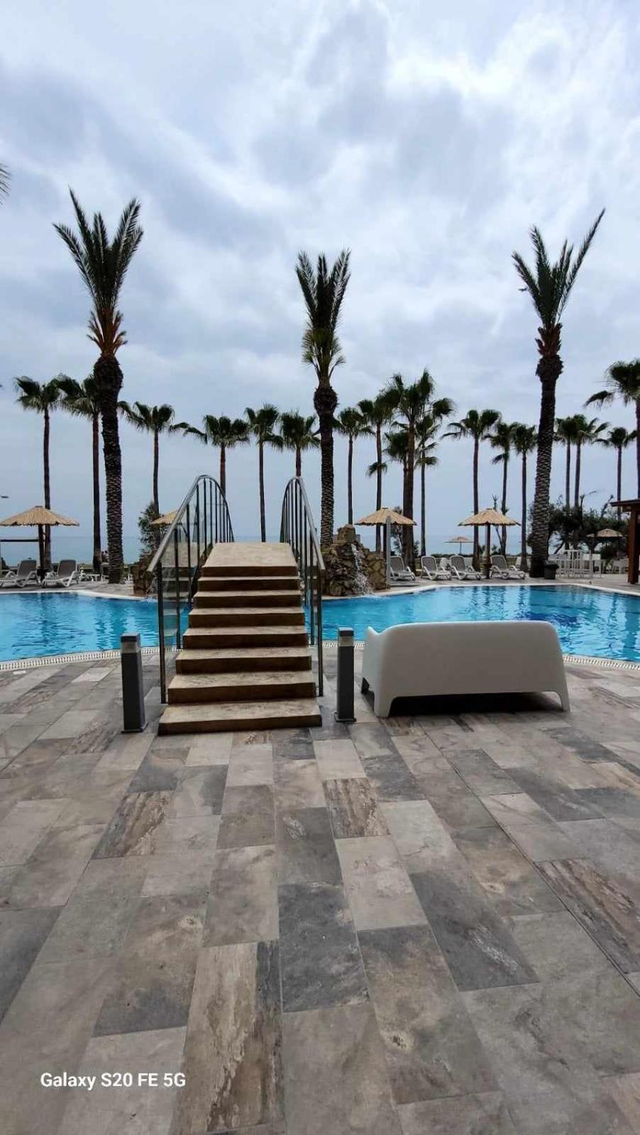 Simos Magic Beach Hotel Apts Ayia Napa Exterior foto